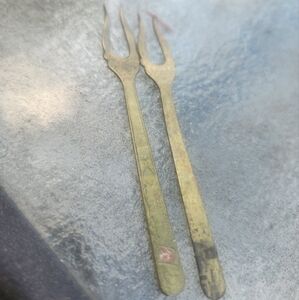 Elegant Brass Appetizer Fork Set 2 Antique